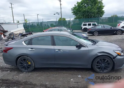 2017 Nissan Altima 2.5 Sr z USA, uszkodzony, nr VIN 1N4AL3AP4HC234943